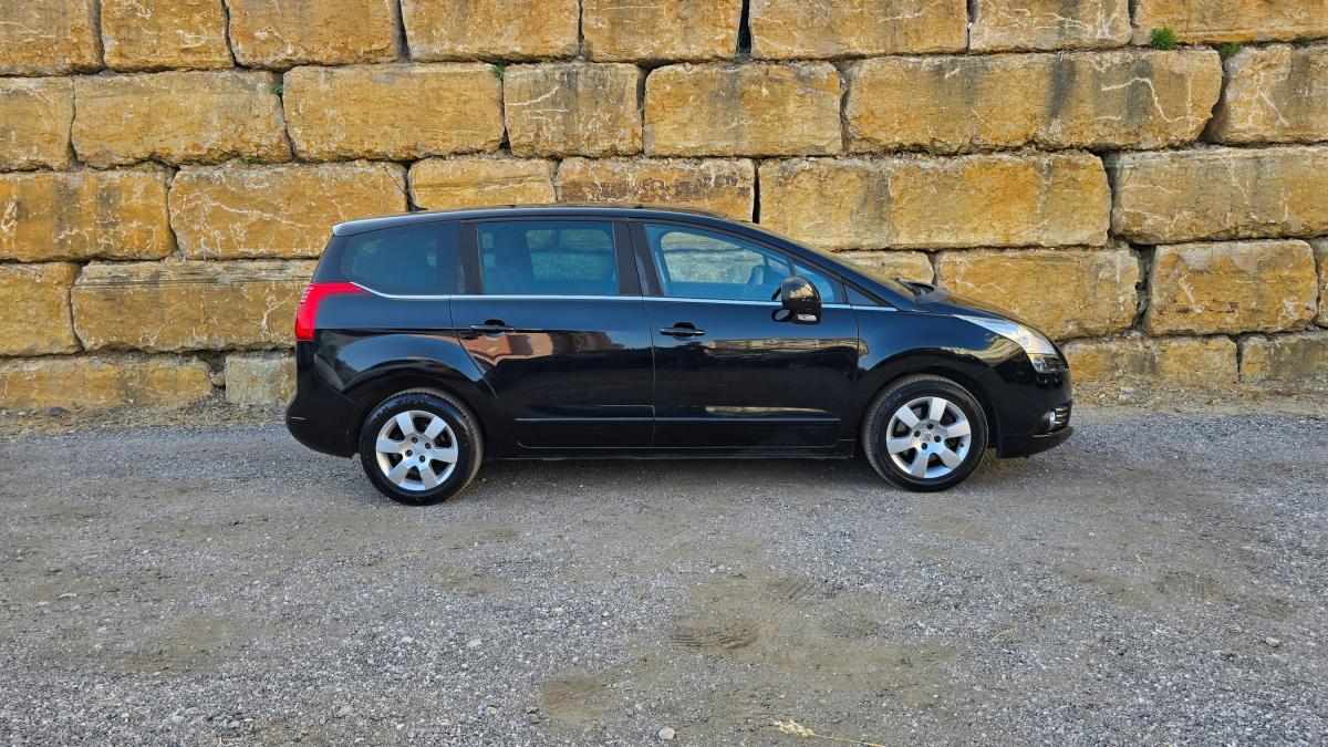 peugeot-5008-2012-gasolina-1598cc