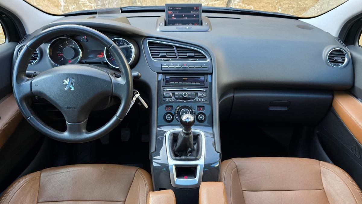 peugeot-5008-2012-gasolina-1598cc