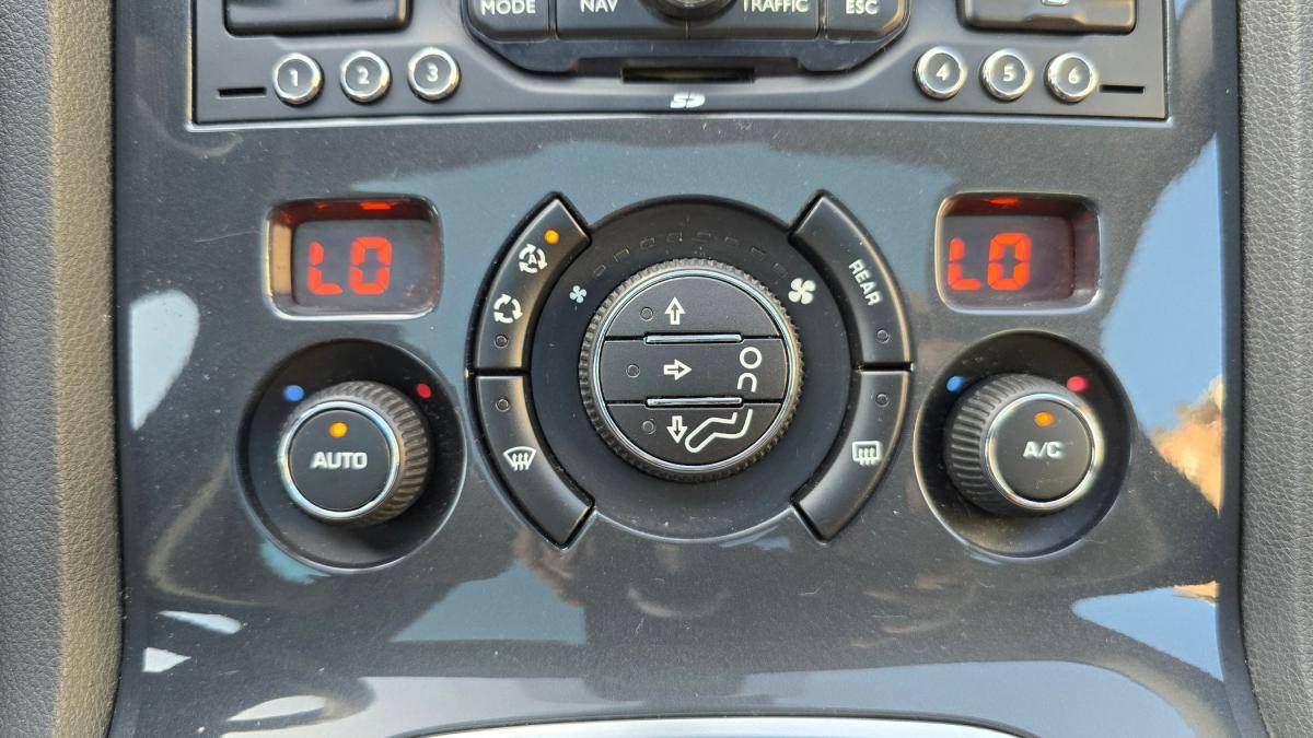 peugeot-5008-2012-gasolina-1598cc