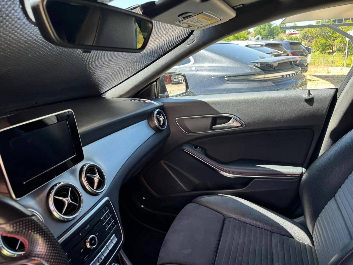 mercedes-benz-cla-180-amg-auto-2016-diesel-1461cc