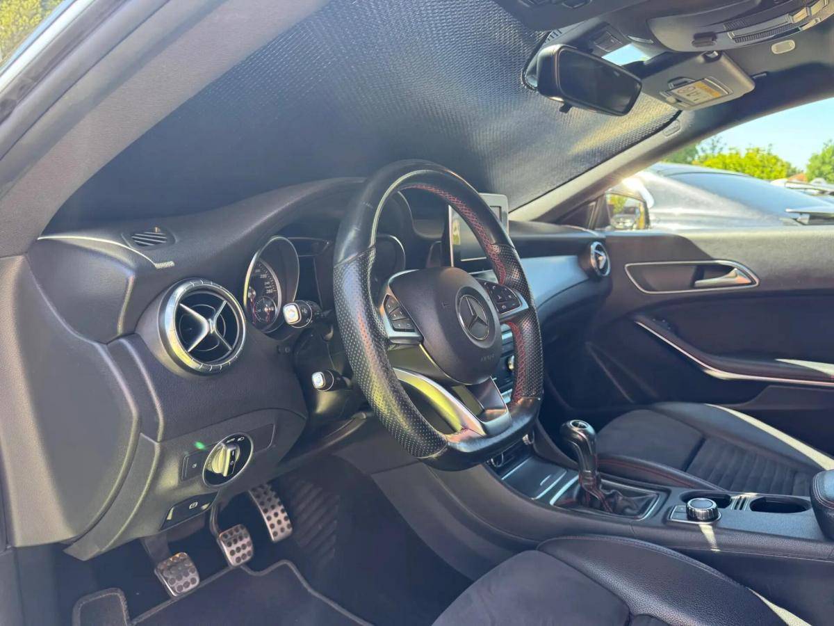 mercedes-benz-cla-180-amg-auto-2016-diesel-1461cc