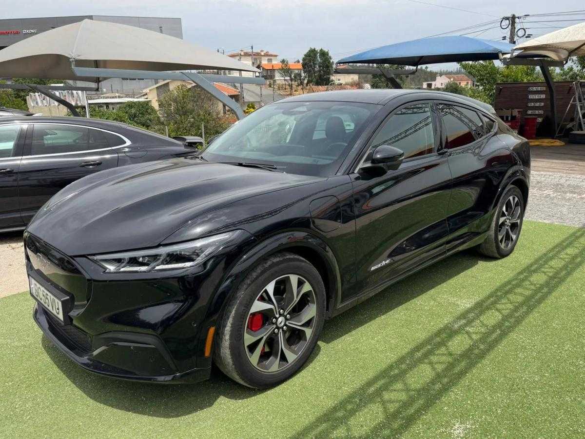 ford-mustang-mach-e-2023-eletrico-0cc