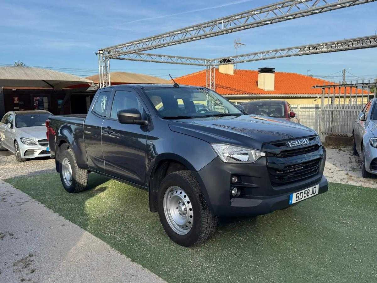 isuzu-d-max-2023-diesel-1898cc
