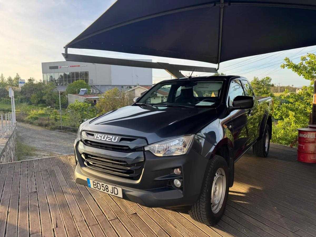isuzu-d-max-2023-diesel-1898cc