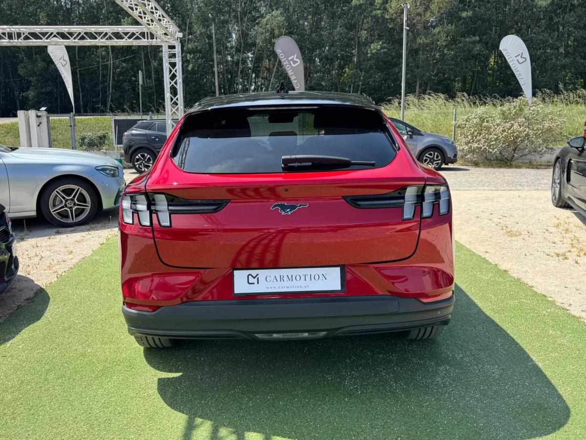 ford-mustang-mach-e-2021-eletrico-0cc