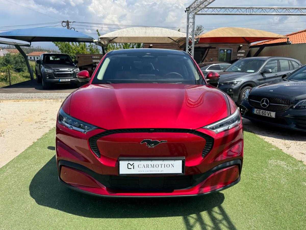 ford-mustang-mach-e-2021-eletrico-0cc