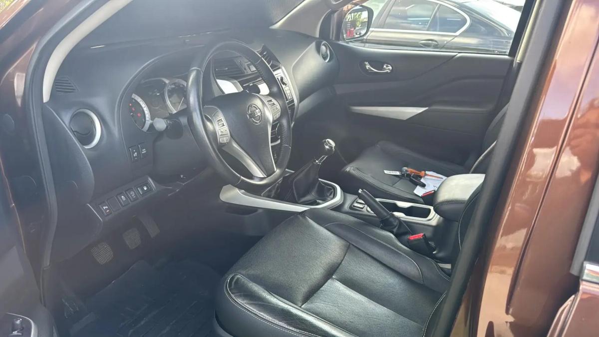 nissan-navara-2017-diesel-2298cc