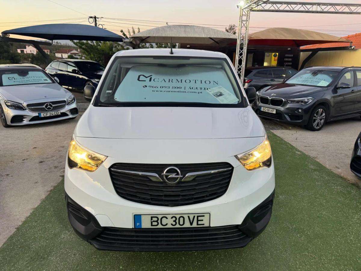opel-combo-2023-diesel-1499cc
