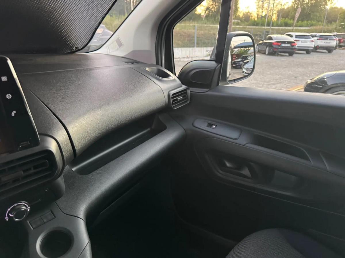 opel-combo-2023-diesel-1499cc