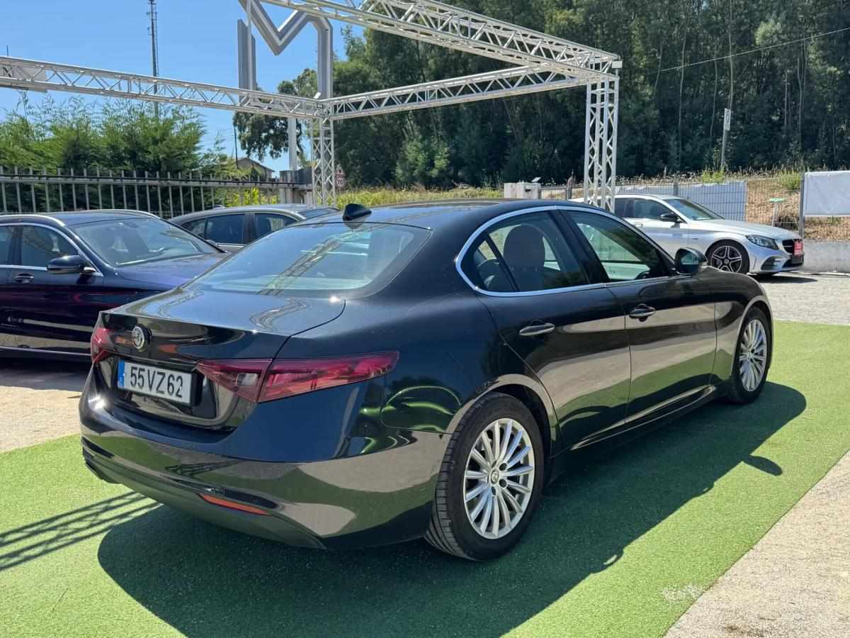 alfa-romeo-giulia-2017-diesel-2143cc