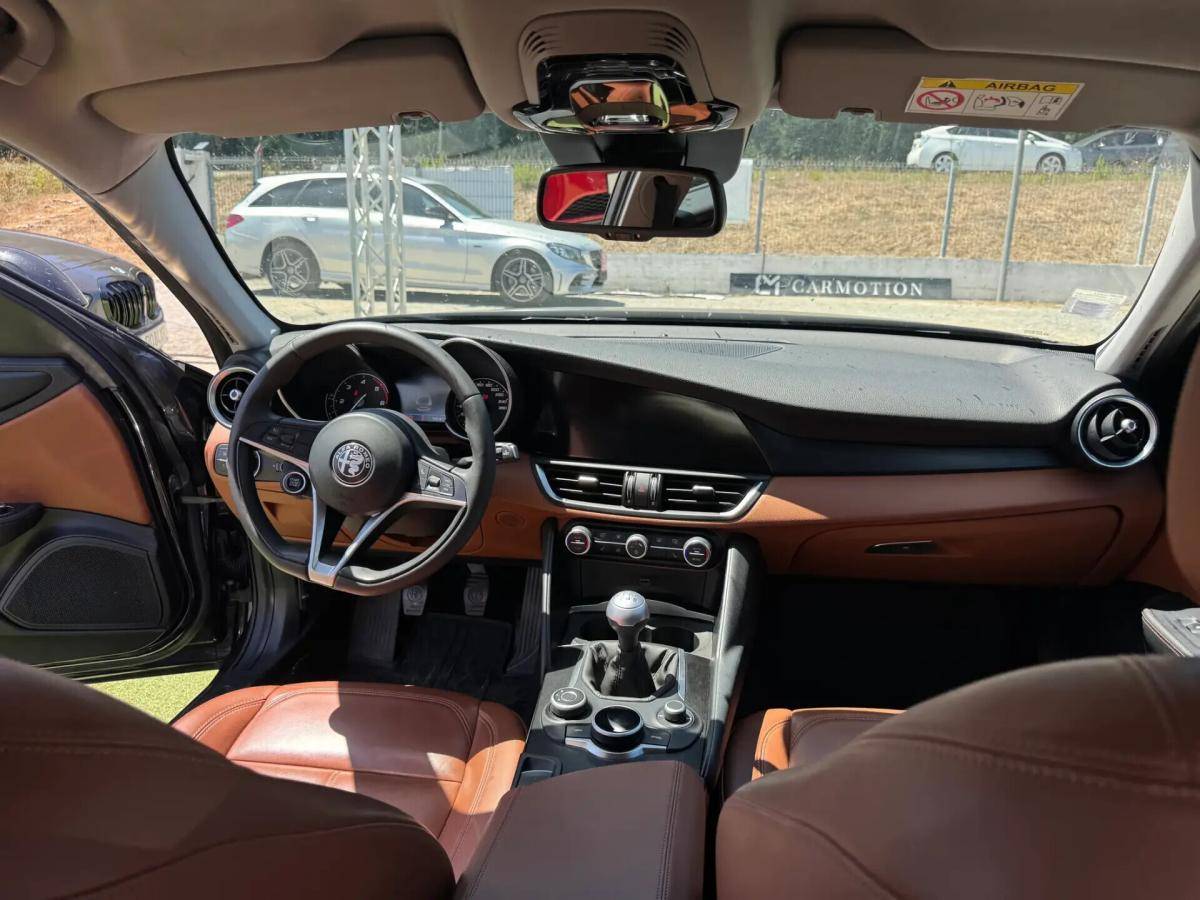 alfa-romeo-giulia-2017-diesel-2143cc