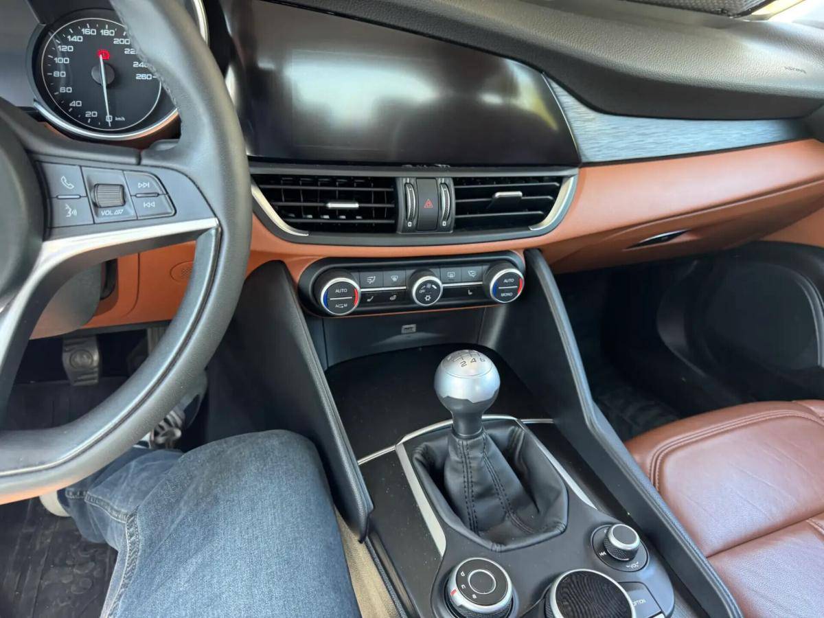 alfa-romeo-giulia-2017-diesel-2143cc