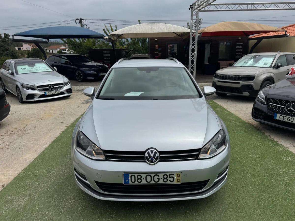 volkswagen-golf-variant-2013-diesel-1598cc