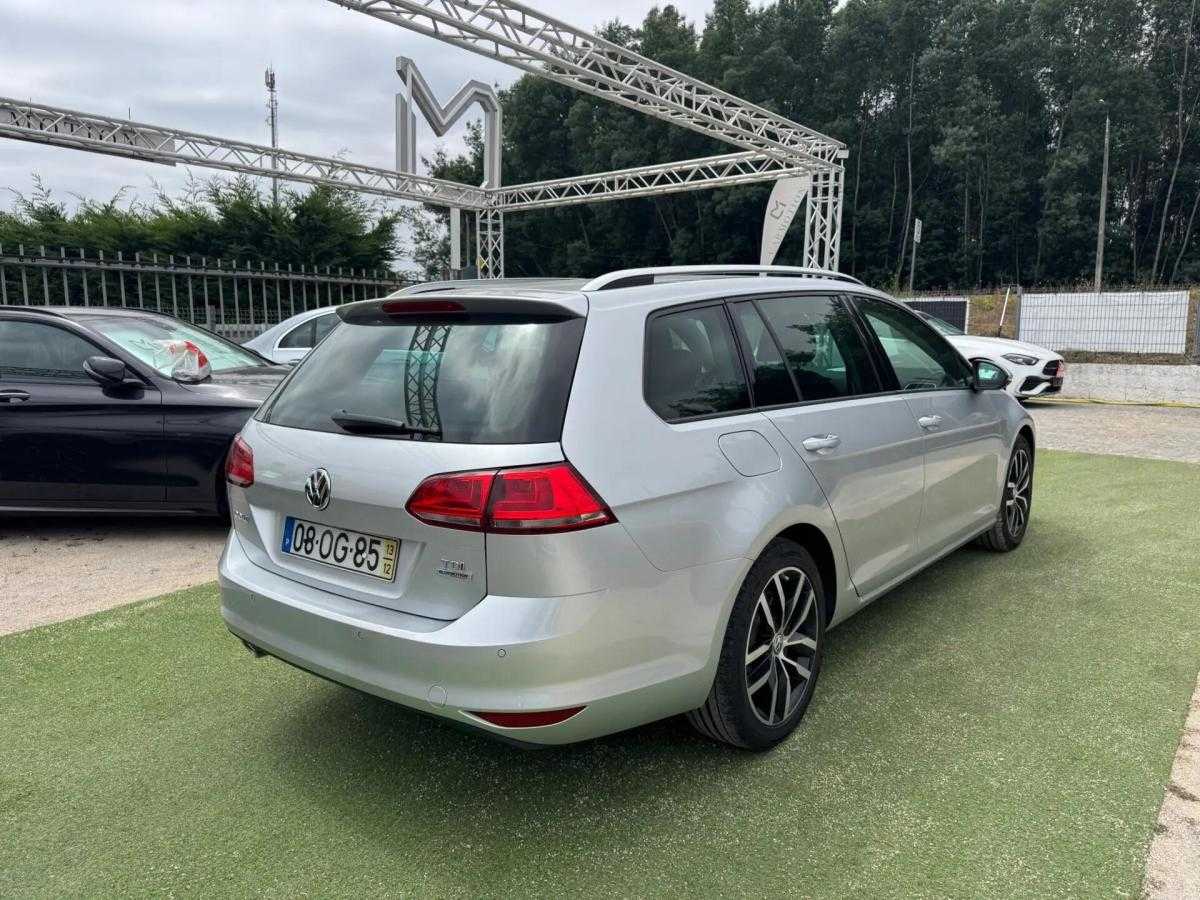 volkswagen-golf-variant-2013-diesel-1598cc