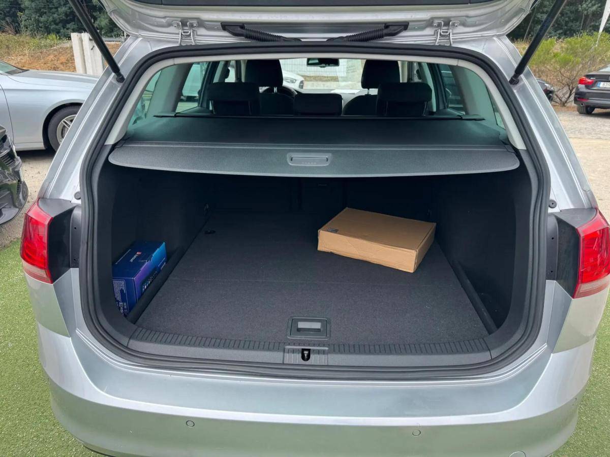 volkswagen-golf-variant-2013-diesel-1598cc