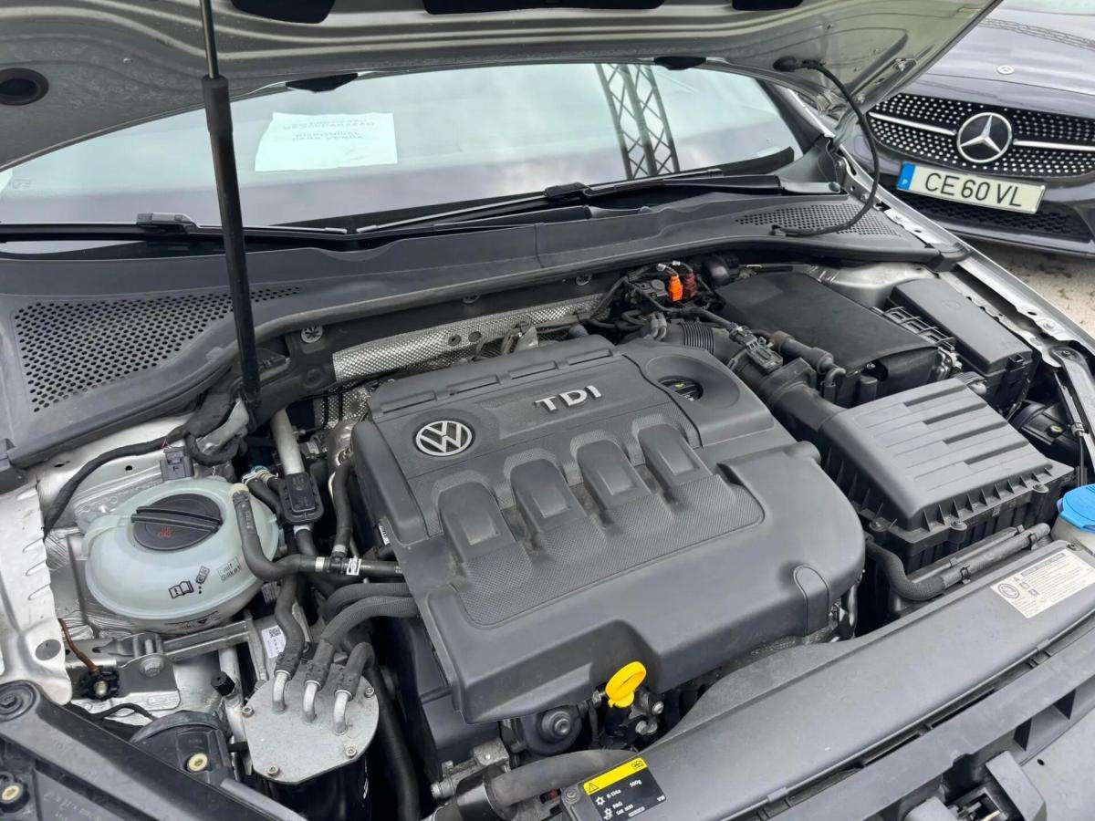 volkswagen-golf-variant-2013-diesel-1598cc