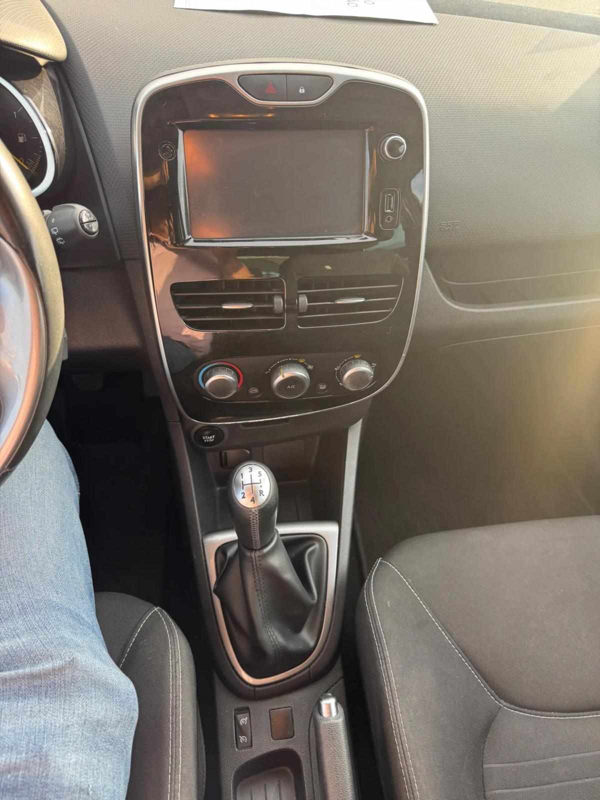 renault-clio-2016-gasolina-898cc