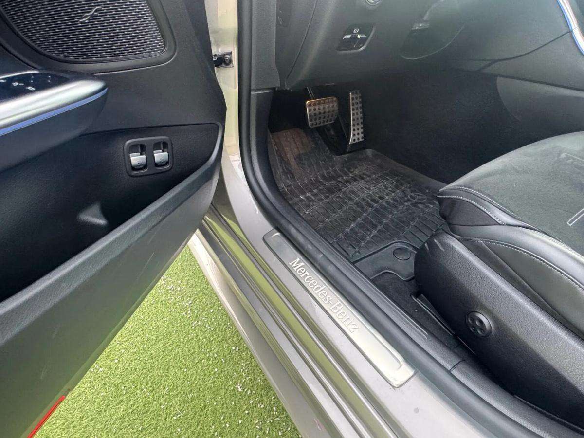 mercedes-benz-classe-c-2021-hibrido-a-gasolina-1999cc