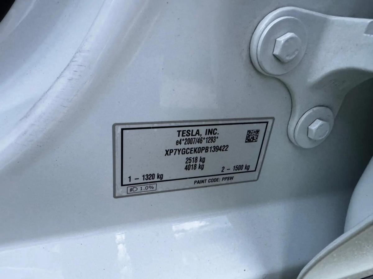 tesla-model-y-2023-eletrico-0cc