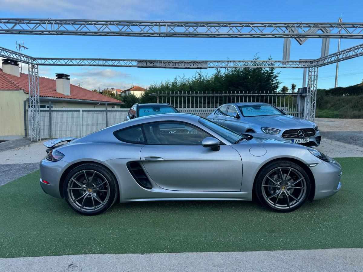 porsche-718-2017-gasolina-1988cc
