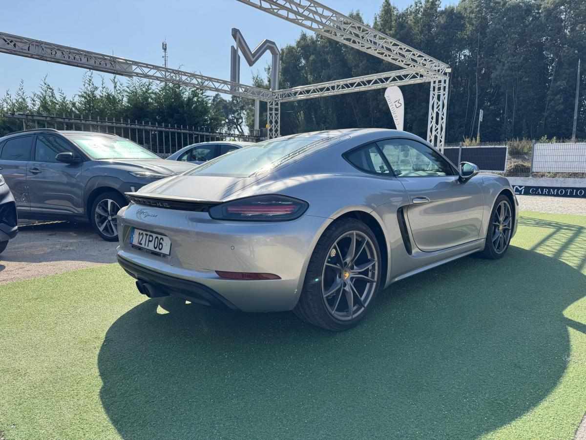 porsche-718-2017-gasolina-1988cc