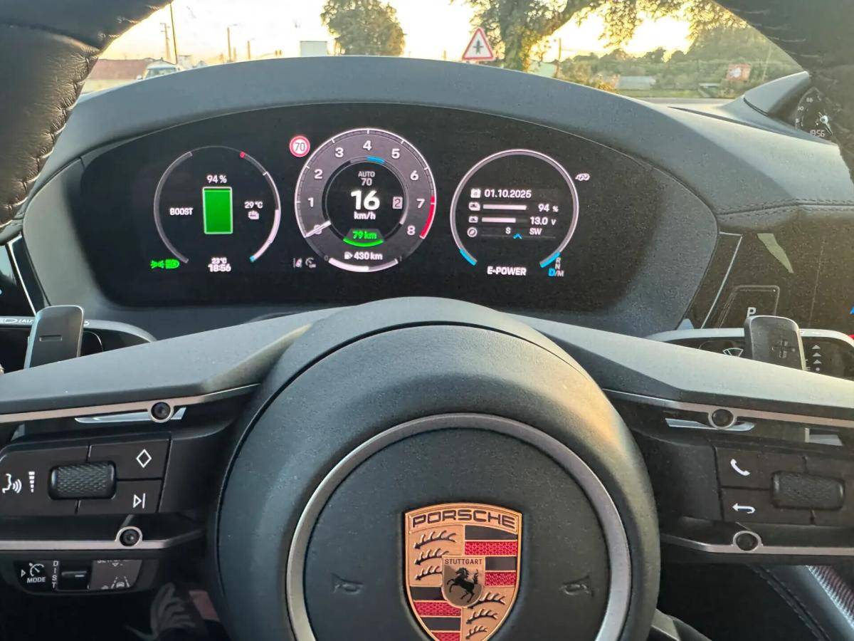 porsche-panamera-2025-hibrido-a-gasolina-2894cc