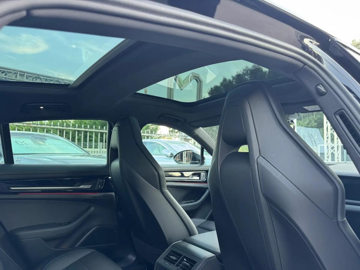porsche-panamera-2025-hibrido-a-gasolina-2894cc