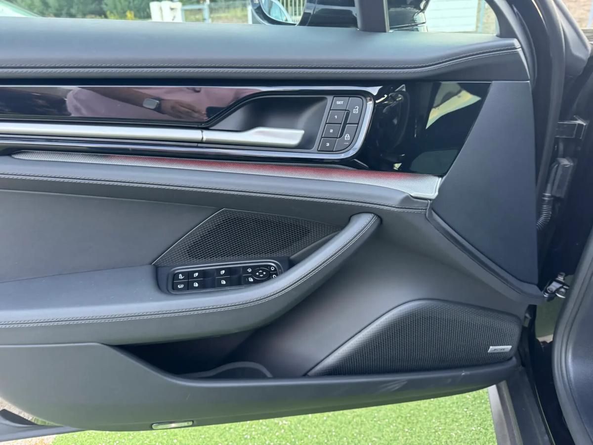 porsche-panamera-2025-hibrido-a-gasolina-2894cc