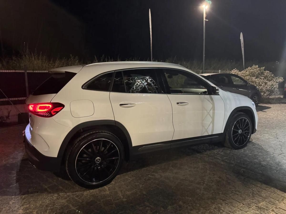 mercedes-benz-gla-2022-hibrido-a-gasolina-1332cc