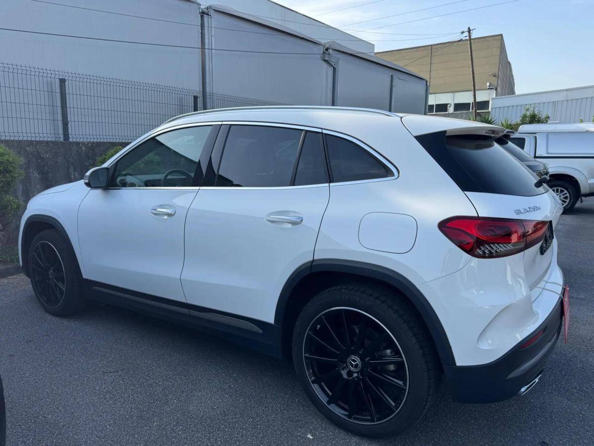 mercedes-benz-gla-2022-hibrido-a-gasolina-1332cc