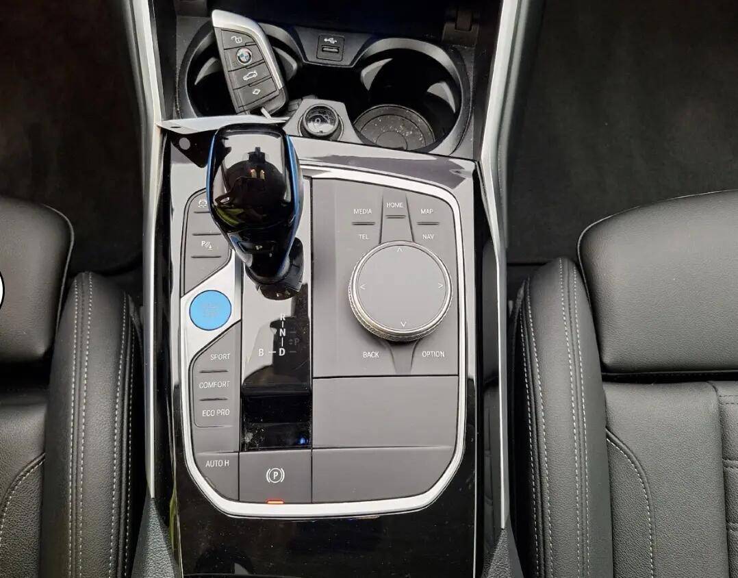 bmw-serie-i-i4-edrive40-2022-eletrico-0cc
