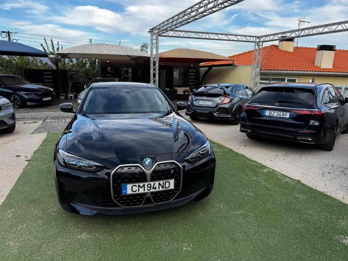 bmw-serie-i-i4-edrive40-2022-eletrico-0cc