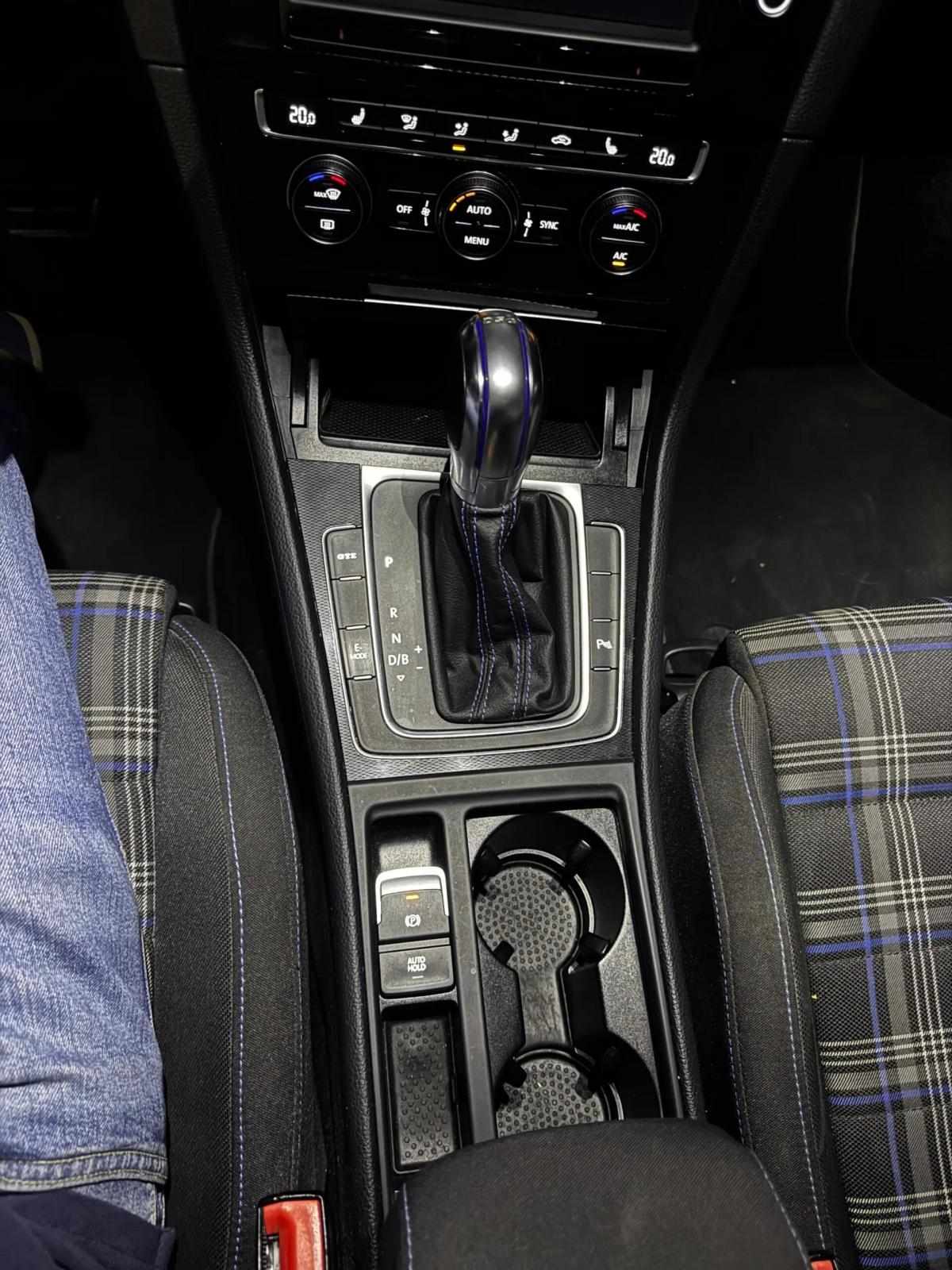 volkswagen-golf-2015-hibrido-a-gasolina-1395cc