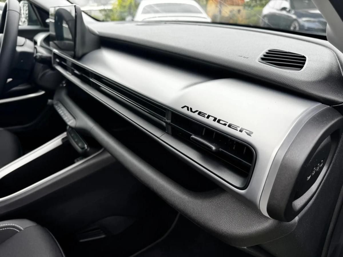jeep-avenger-2025-eletrico-0cc