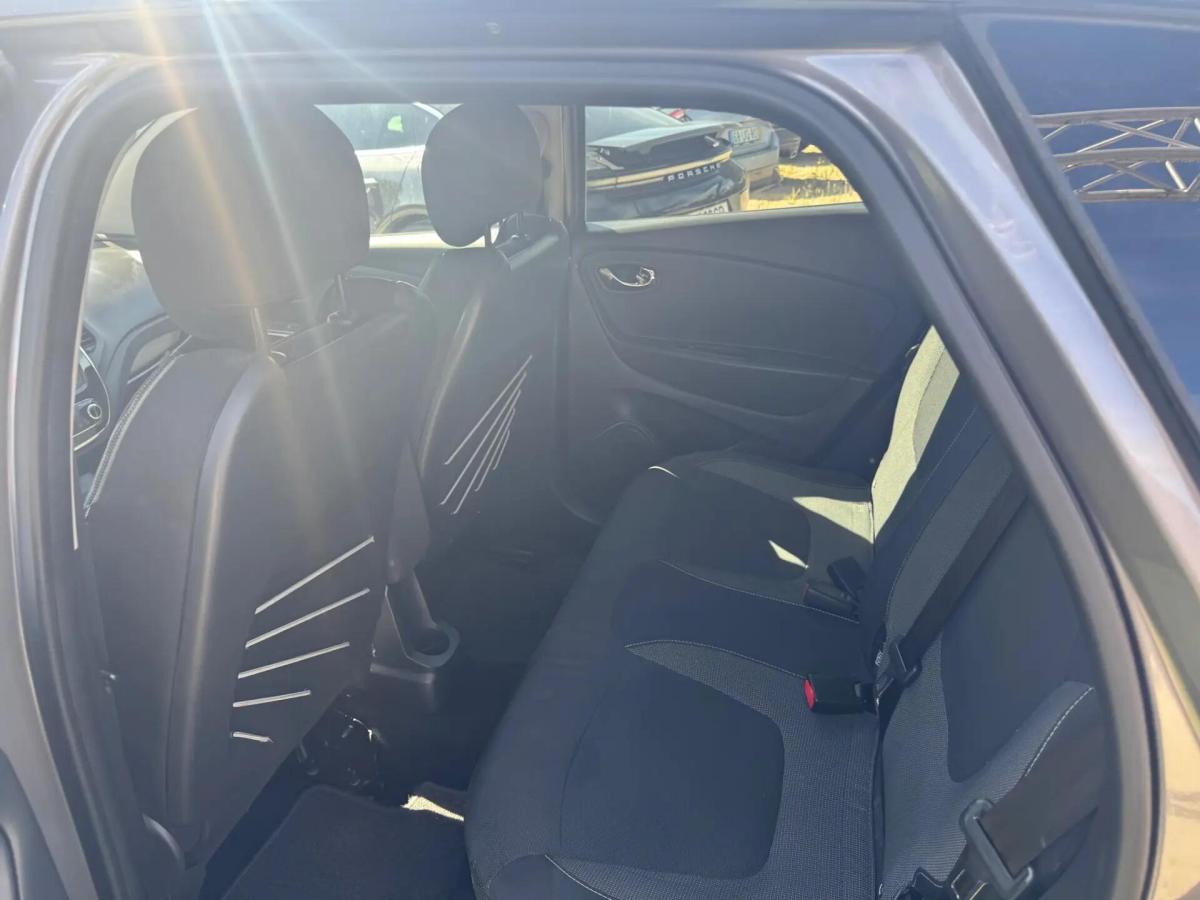 renault-captur-2015-diesel-1461cc