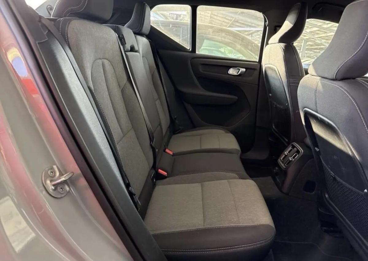 volvo-xc40-2023-hibrido-a-gasolina-1477cc
