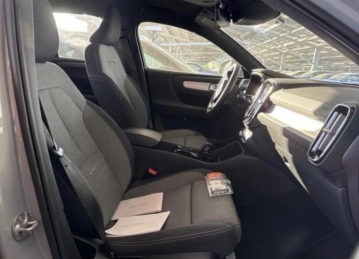 volvo-xc40-2023-hibrido-a-gasolina-1477cc