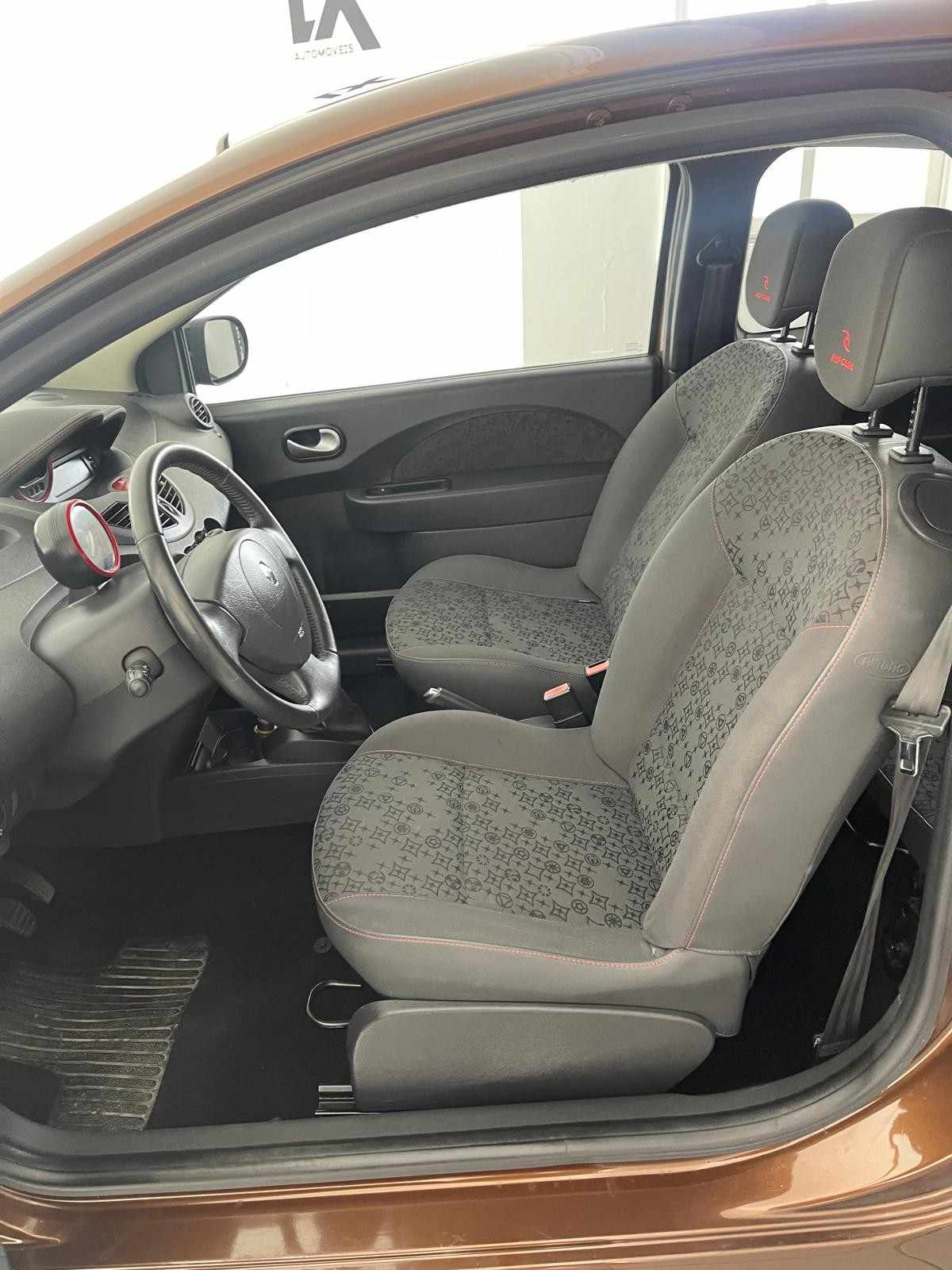 renault-twingo-2010-gasolina-1149cc