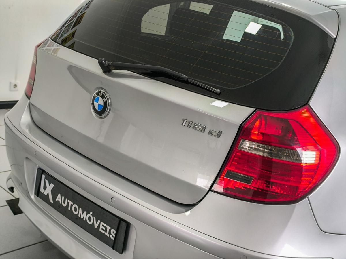 bmw-serie-1-2008-diesel-1995cc