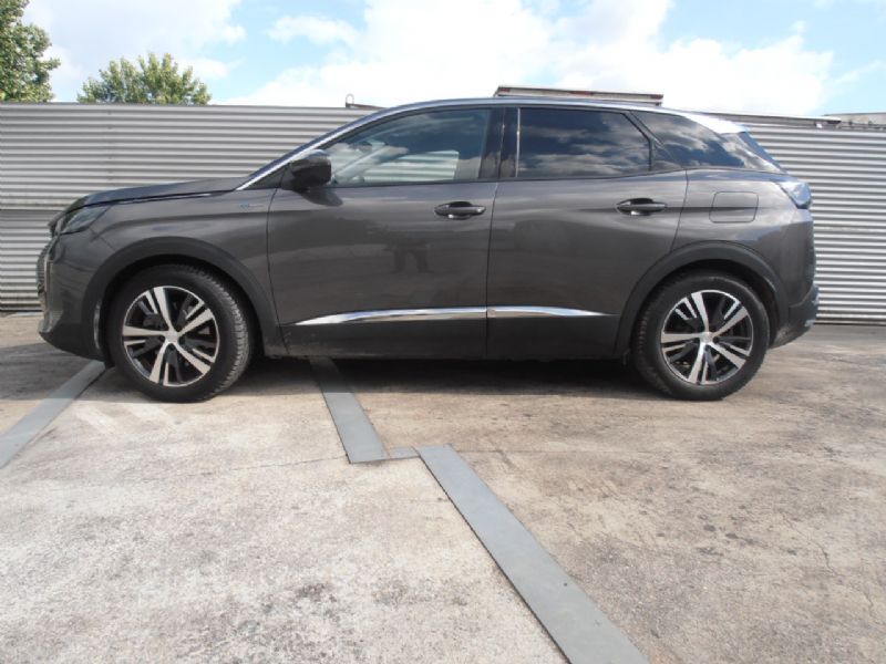 peugeot-3008-2021-diesel-1598cc