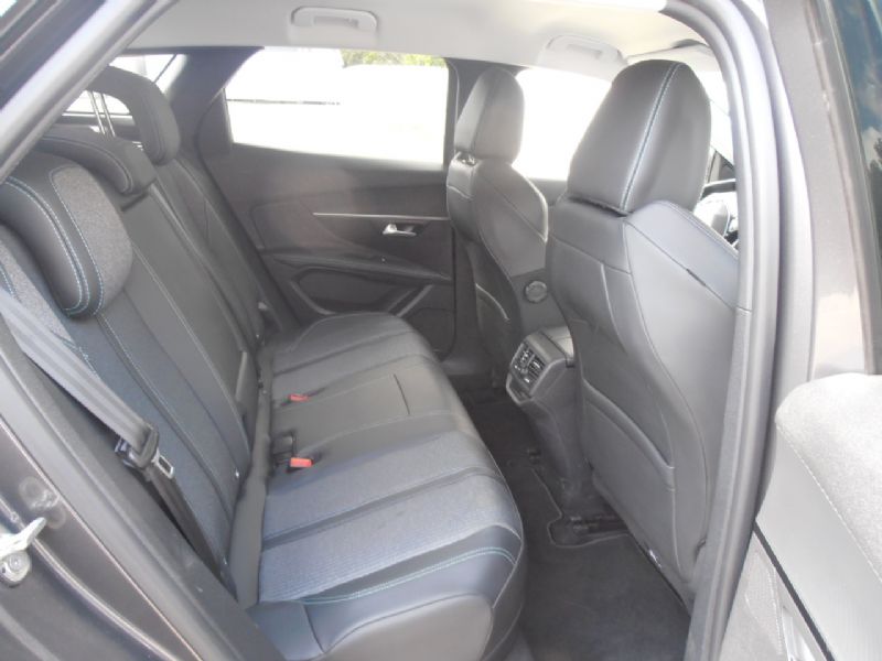 peugeot-3008-2021-diesel-1598cc