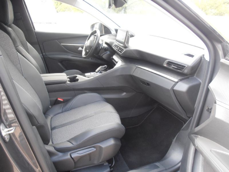 peugeot-3008-2021-diesel-1598cc