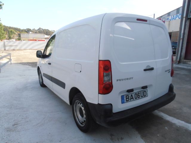 peugeot-partner-2016-diesel-1600cc