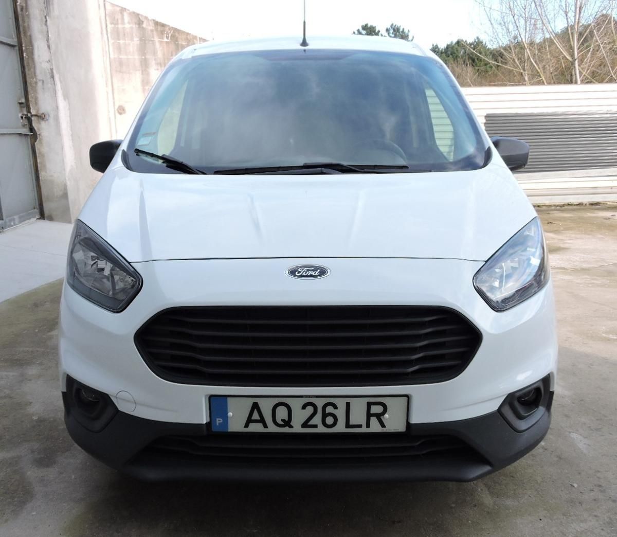 ford-transit-courier-2022-diesel-1499cc
