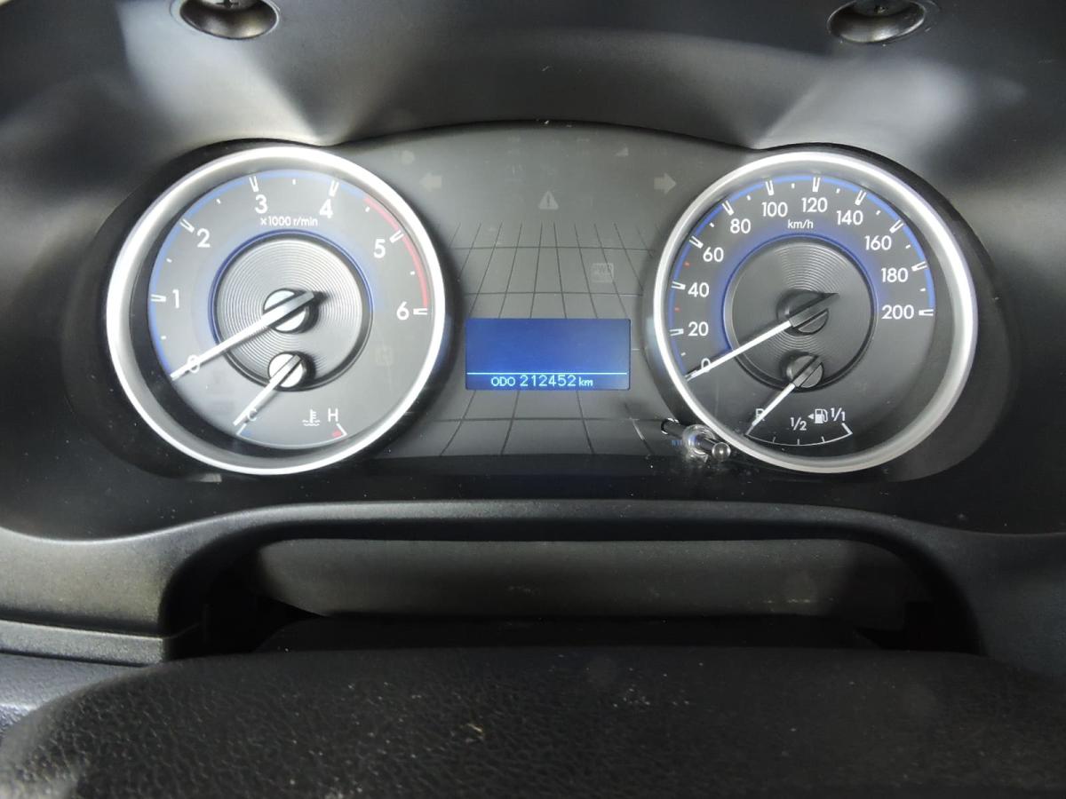 toyota-hilux-2018-diesel-2393cc
