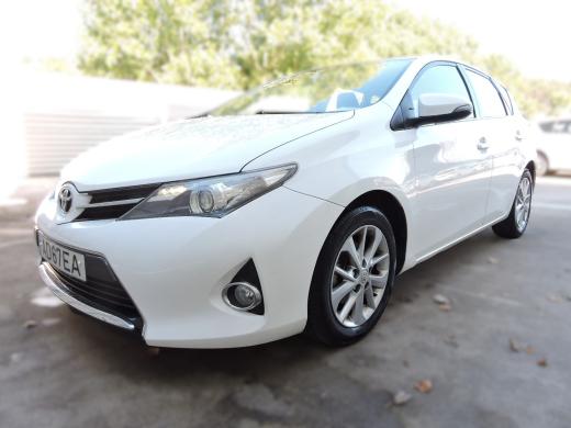 toyota-auris-2015-diesel-1364cc
