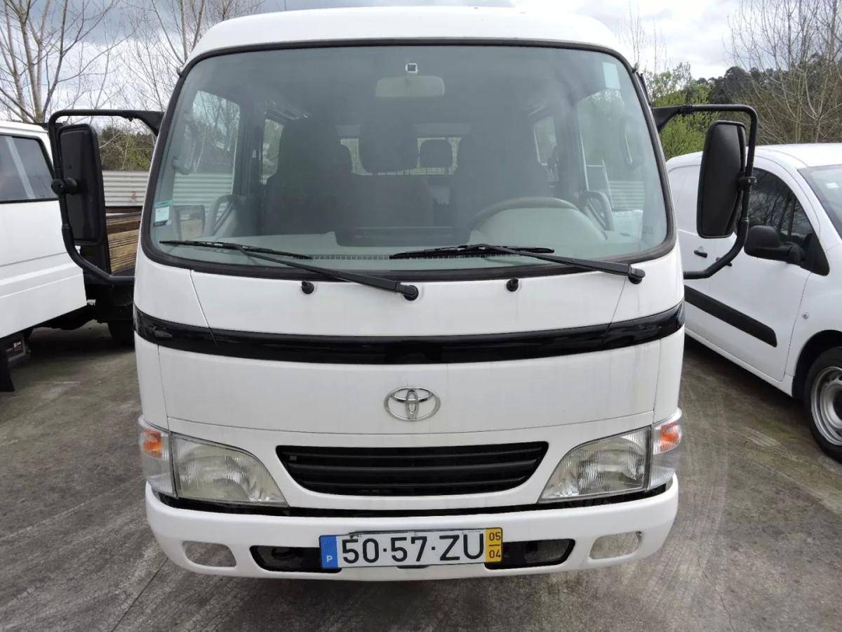 toyota-dyna-2005-diesel-2500cc