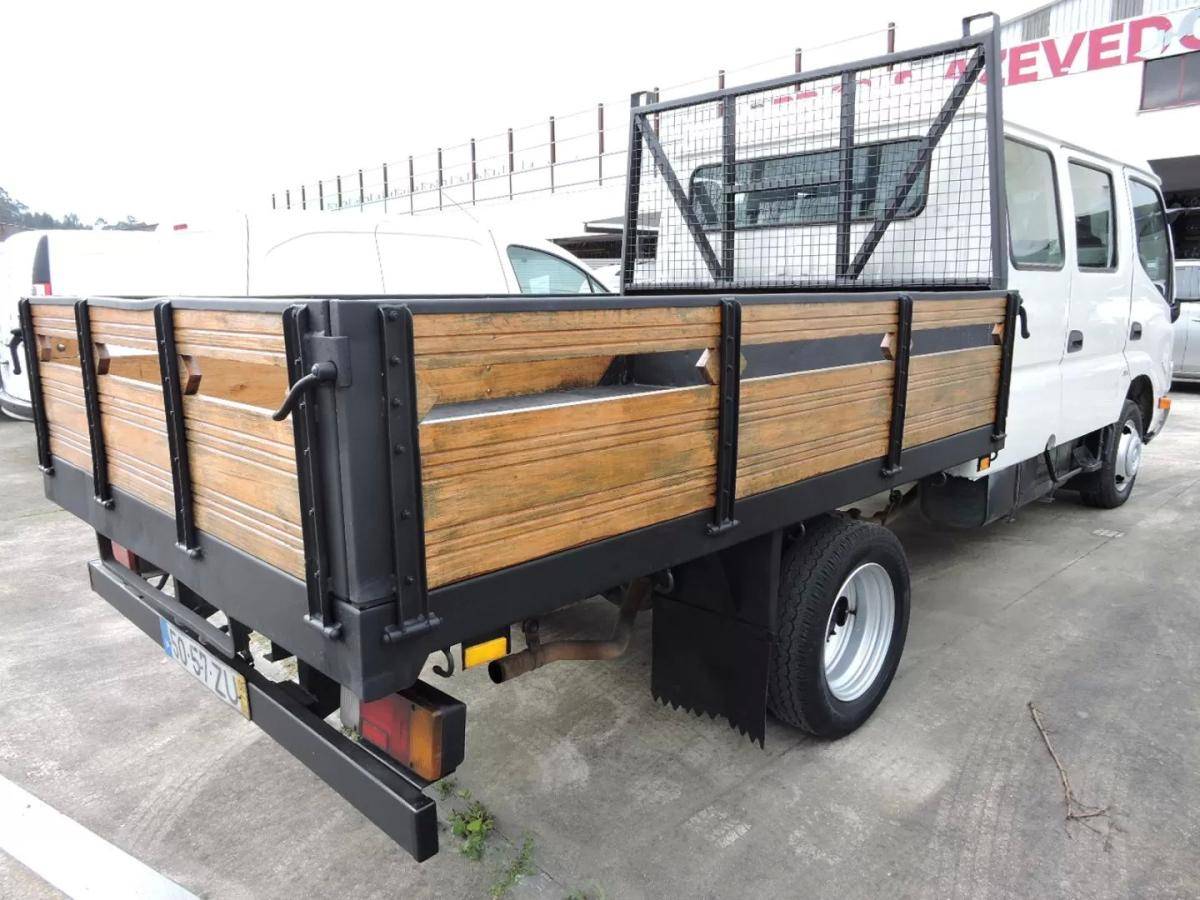 toyota-dyna-2005-diesel-2500cc