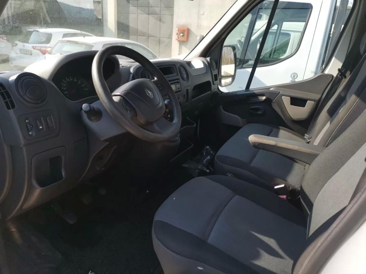 renault-master-2016-diesel-2300cc