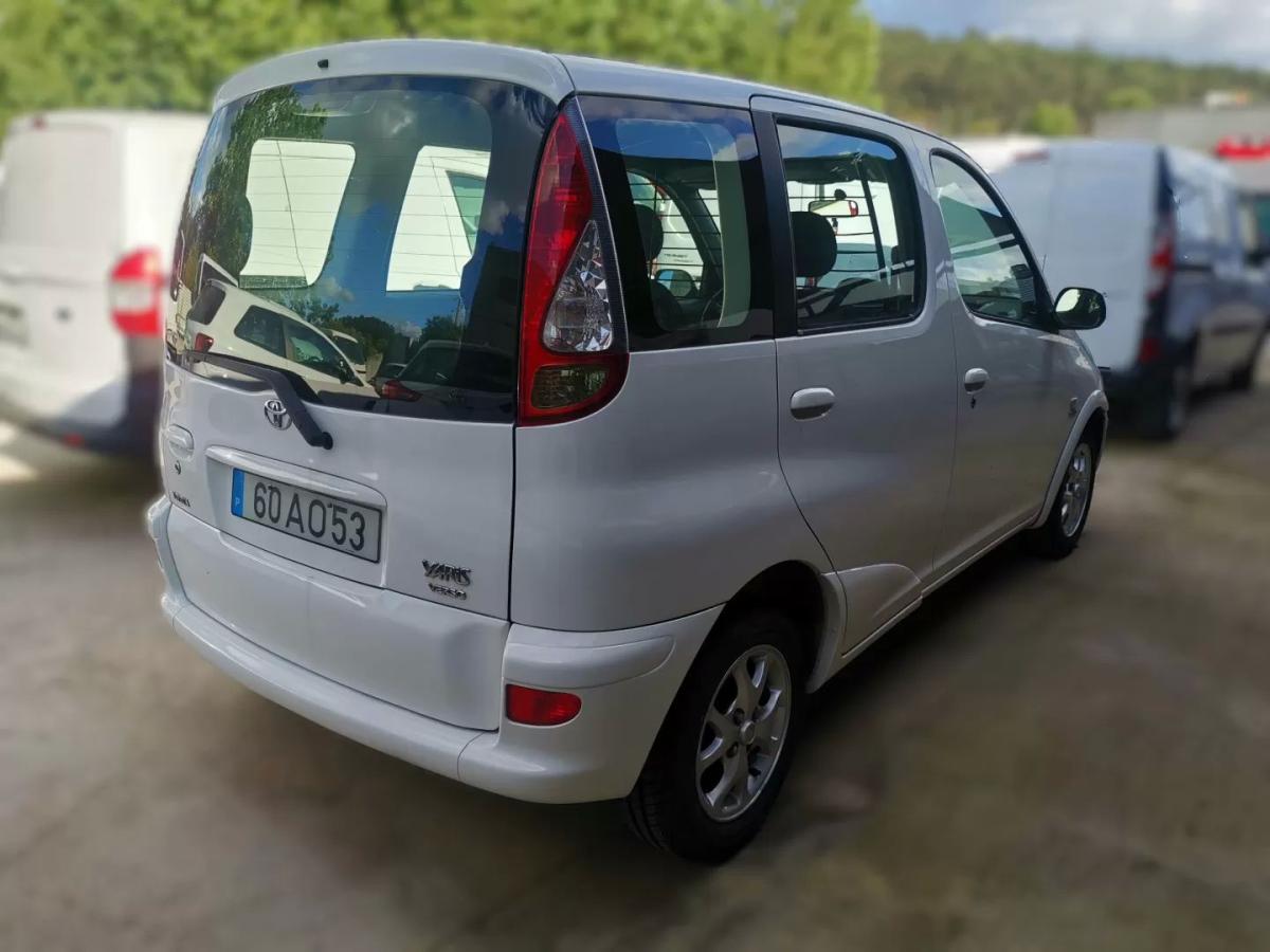 toyota-yaris-2005-diesel-1400cc